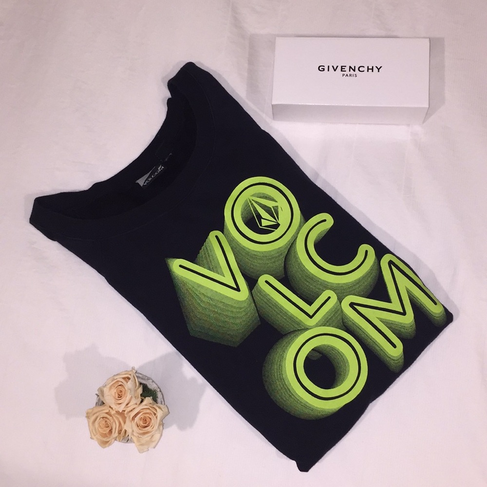 ✨VOLCOM CREW NECK✨ - Picture 4 of 5